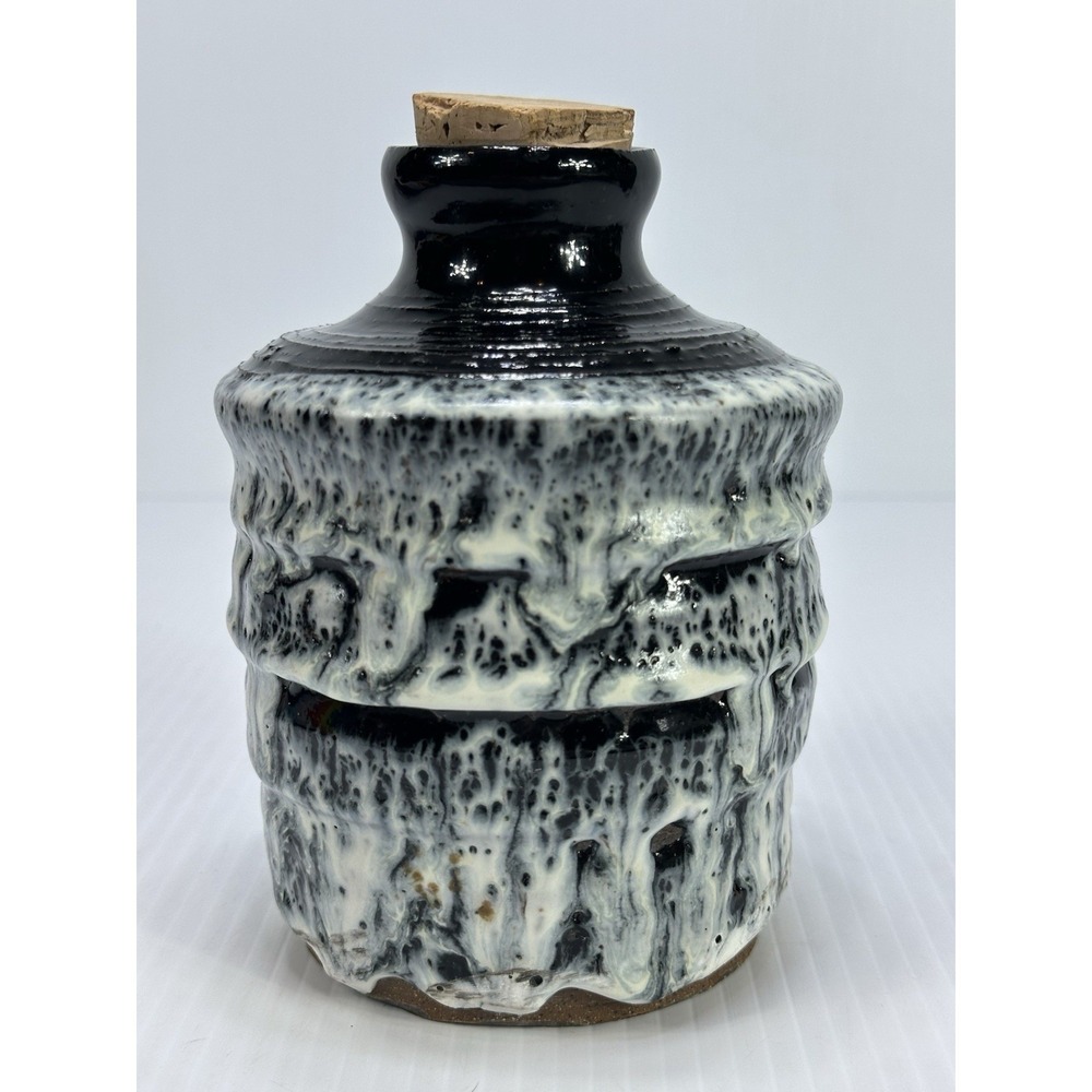 Signed Studio Art Pottery Jar‎ Bottle Ribbed Glazed Drip Black White Glossy Cork